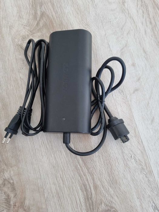 Incarcator Bosch mufa rotunda 3A