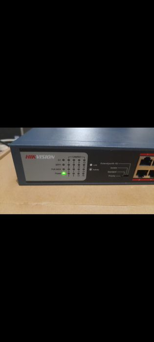 Коммутатор Hikvision