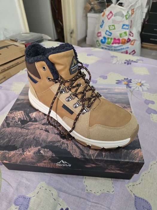 Bocanci îmblăniti montani impermeabili