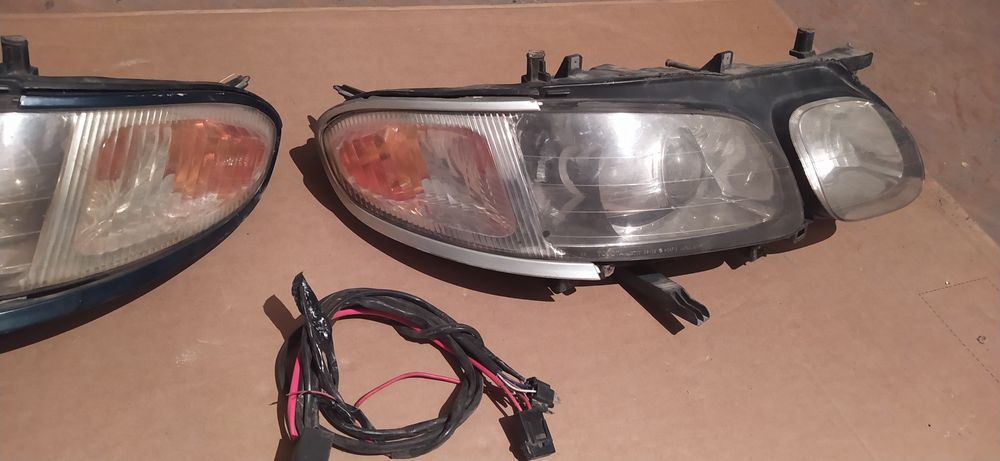 Фары Тойота Эстима 96г,в,