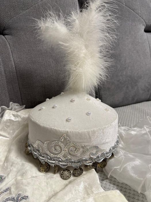 Национальное платье с саукеле