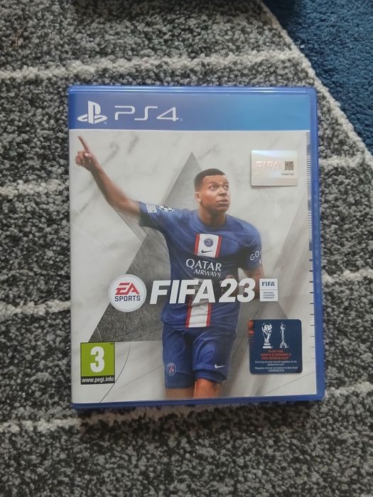 Vând playstation 4 în stare bună