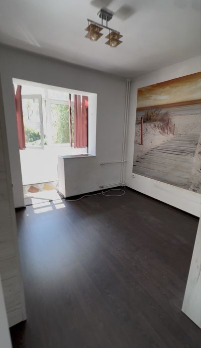 Apartament 2 camere , Mircea cel batran , etaj 2