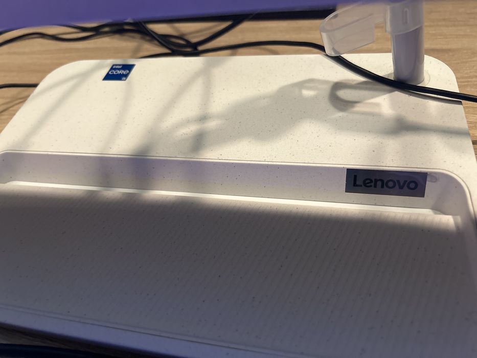 Calculator PC All In One Lenovo IdeaCentre 3 24IAP7