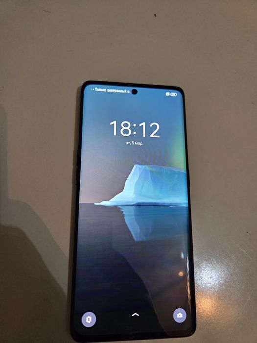 Оппо Рено 8Т 5g смартфон