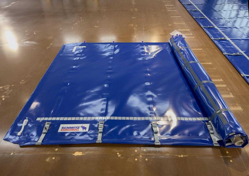 ТИР БРЕЗЕНТИ - Брезент страници за полу ремарке ШМИЦ, КЬОГЕЛ, КРОНЕ