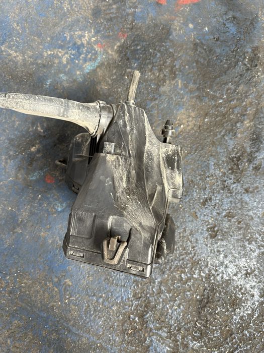 Carcasa filtru aer audi a4 b8 a5 a6 2.0tdi cgl cjc