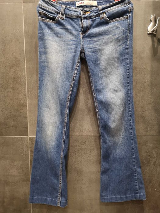 Доставка до СПИДИ АВТОМАТ 2,14€ Дънки М размер-с измерени мерки от мен