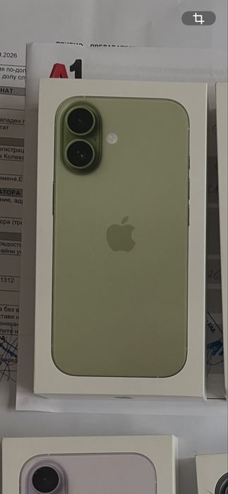 Бартер нов iPhone 17 256gb sage 2г А1
