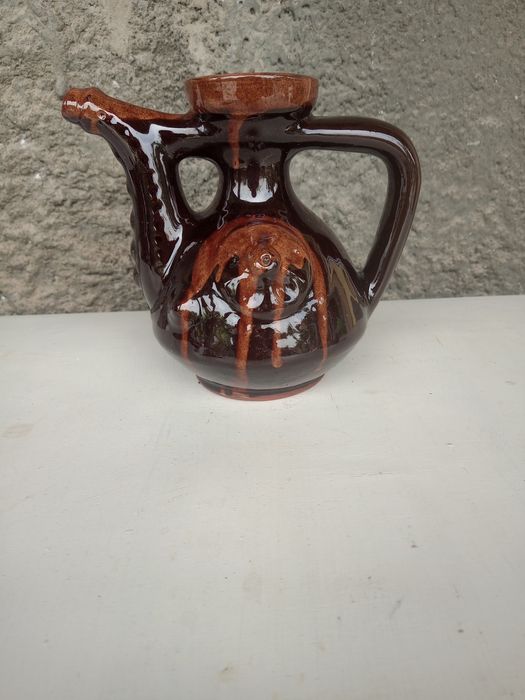 Делва.Гърнета .Керамични купи.Крондир.