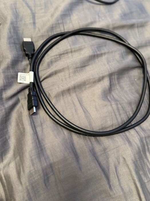 Ps4 pro mai multe detali în descriere
