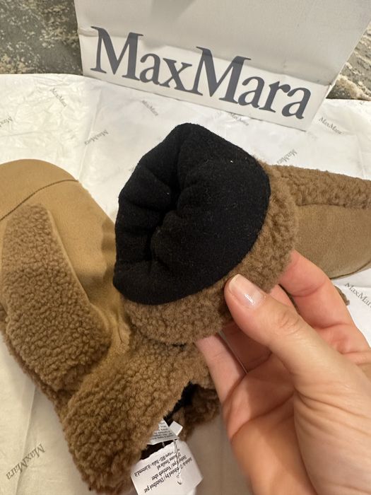 Teddy bear ръкавици by MaxMara Fashion Group , Оригинални