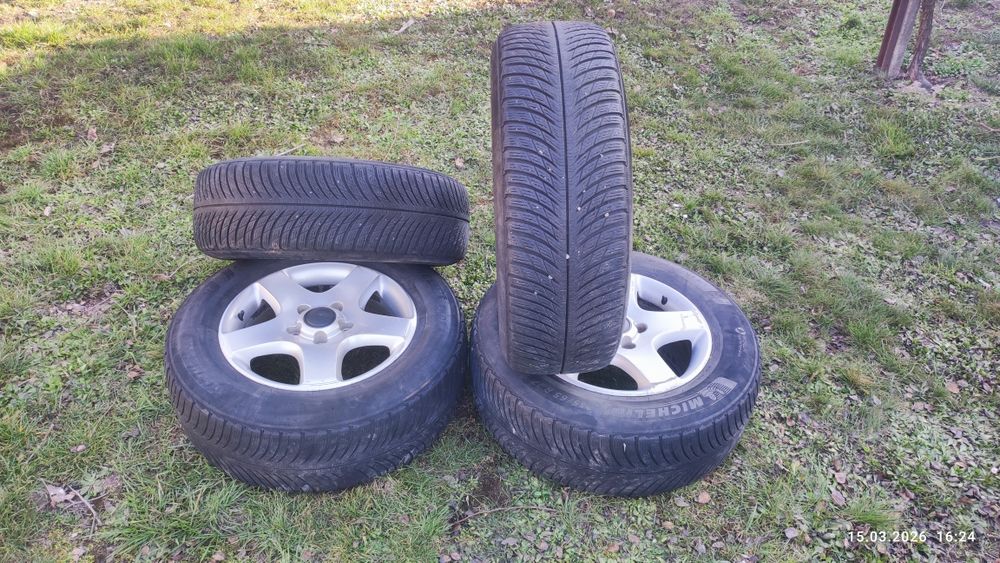 Джанти+зимни гуми 235/65/17 Touareg