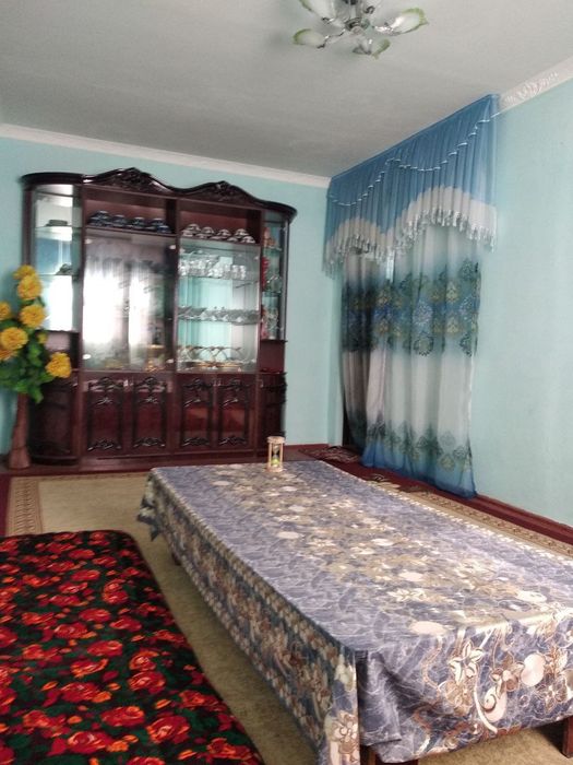 2 xonalik uy sotiladi 3 xonalik qilingan