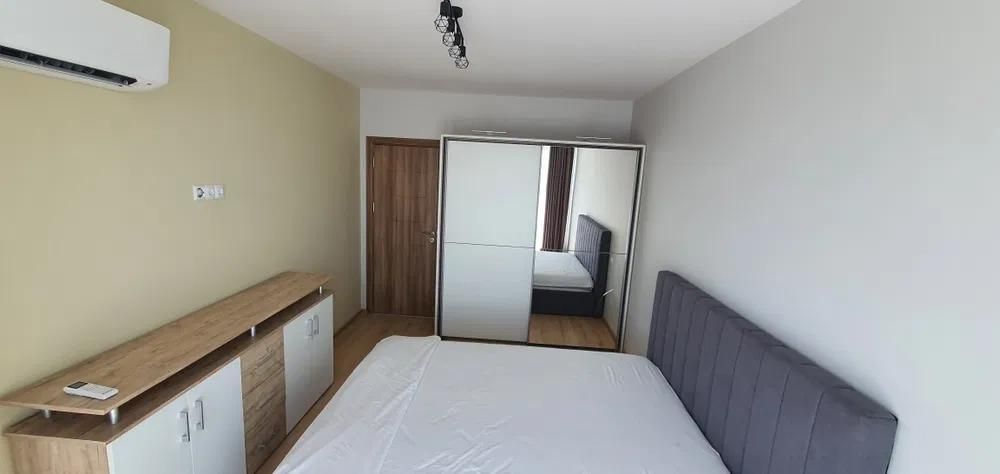 Дава се под наем Двустаен апартамент в Варна, Възраждане 3 - 72 кв.м за 511 € - Снимка #4