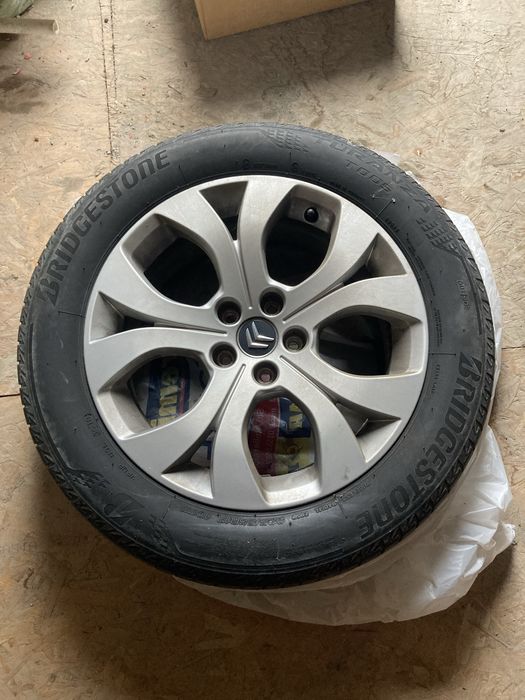 Cauciucuri vara cu jante 225 55 R17