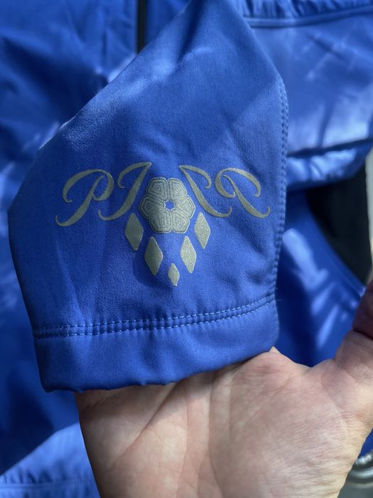 Спортивная курточка