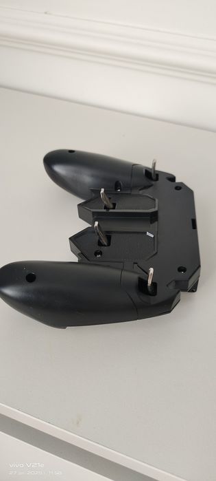 Игровой контроллер