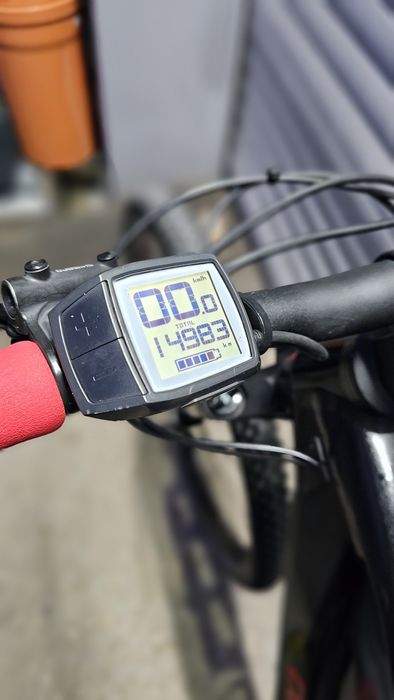 29" cube stereo hybrid