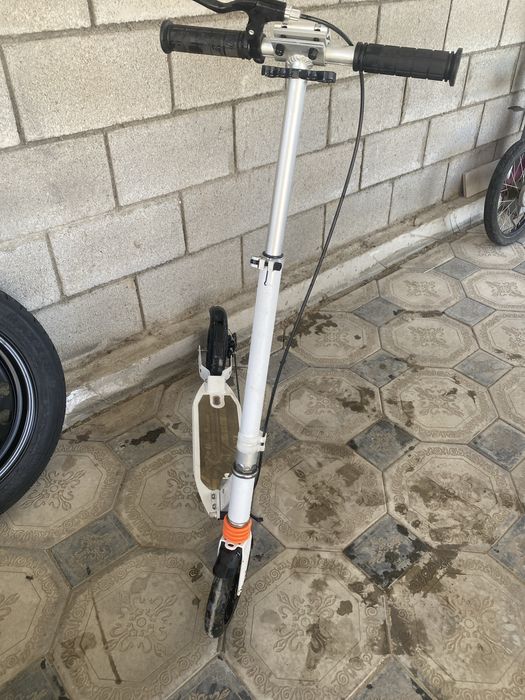 Продам детский самокат-Urban Scooter