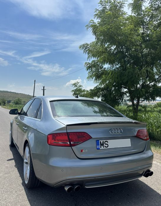 AUDI A4 B8 3.0 TDI