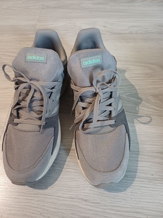 Маратонки  Adidas 46,5