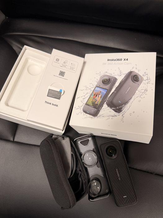 Camera video sport insta360 x4 noua la cutie separat pachet explorer