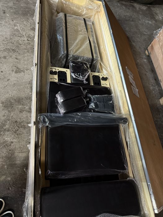 Пилатес / Pilates Reformers/Естествено,масивно  дърво и вносни пружини