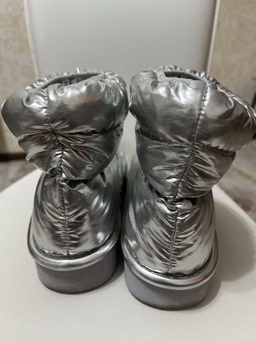 Сапоги дутики женские