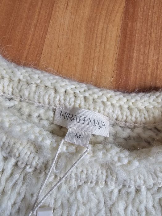 Top/Vesta Paloma Miraj Maja
