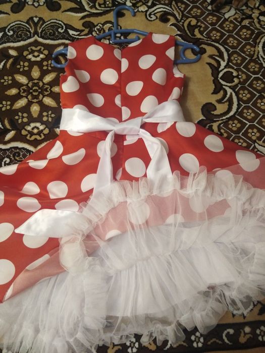 Праздничные платья для девочек