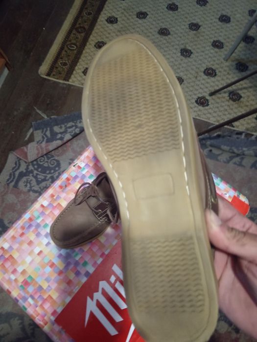 Vând mocasini piele Nr 44