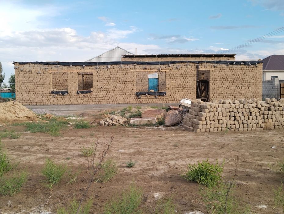 Продам недостроенный дом