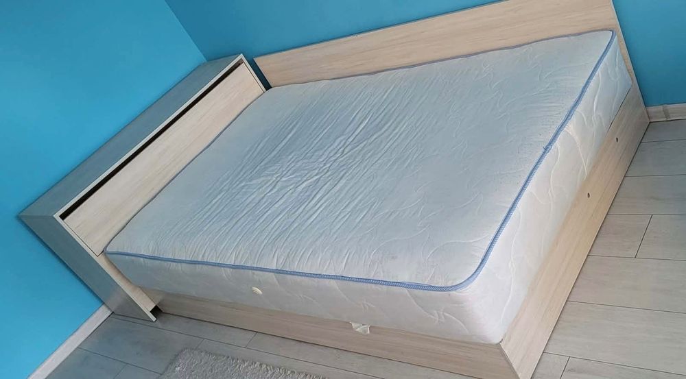 Спалня с механизъм,матрак и ракла