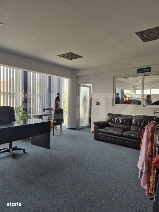 Spatiu comercial p+2  ,  750 mp de vanzare zona centrala