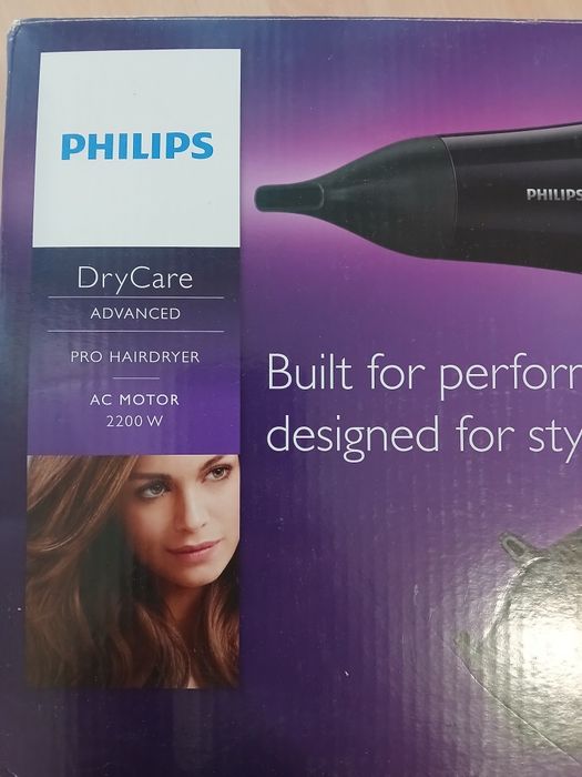 Сешоар и преса за коса Philips