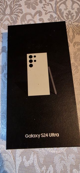 VÂND SAMSUNG S24 ULTRA 1 TB. Telefonul arată 10/ 10, ca și nou,