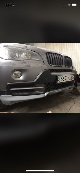 Бмв X-5 e 70 накладки на бампер