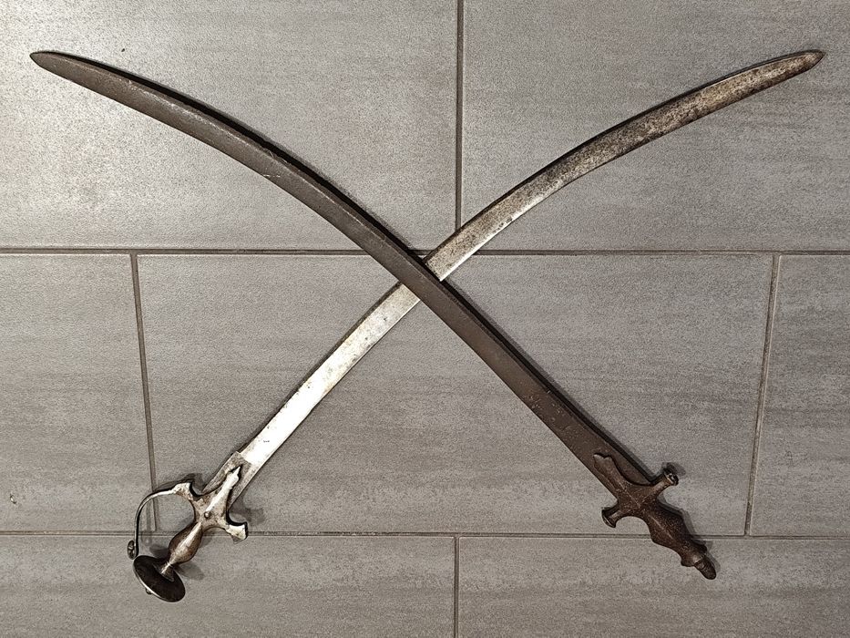 Персийска Сабя / Тулвар / Мечове