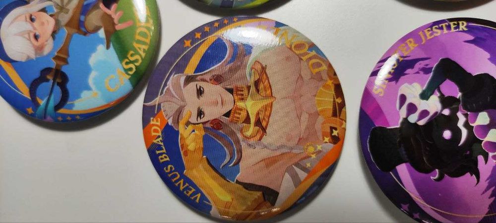 Метални значки AFK Journey / Официален мърч в аниме фентъзи стил