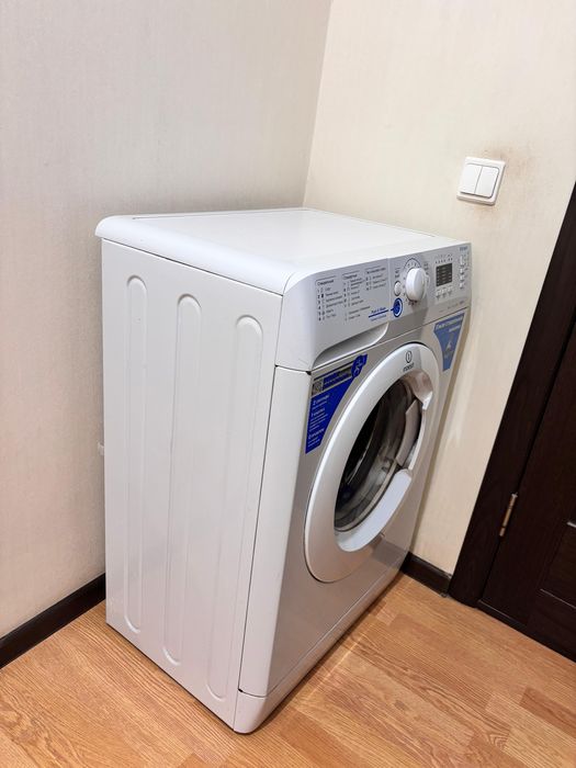 Продам стиральную машинку