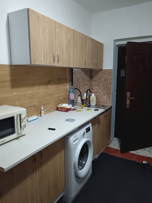 Vând garsonieră confort 3 în cartierul Iris pe strada Byron