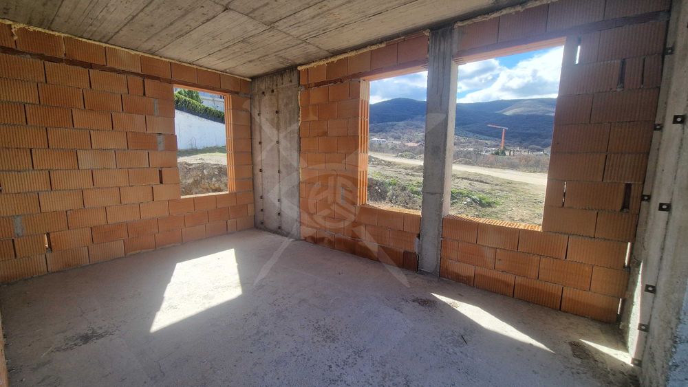 Продава се Къща в с. Марково, Област Пловдив - 380 кв.м за 381 €/кв.м - Снимка #7