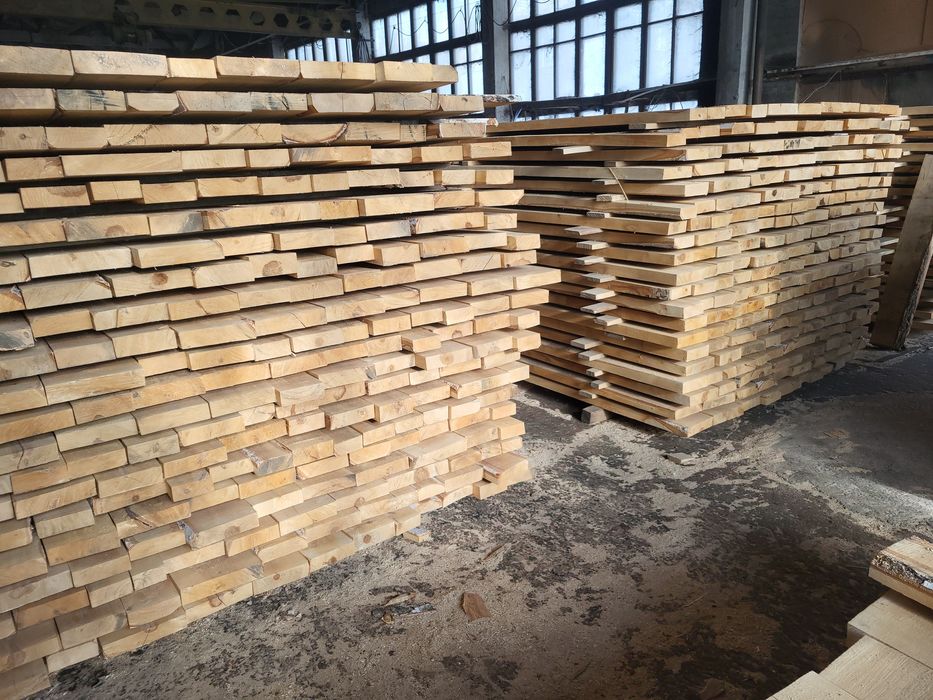 Деловая, сухая  береза