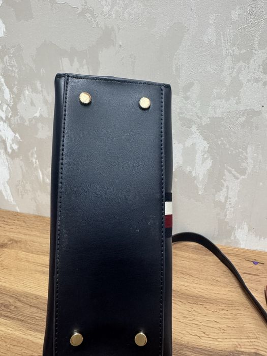 Сумка tommy hilfiger