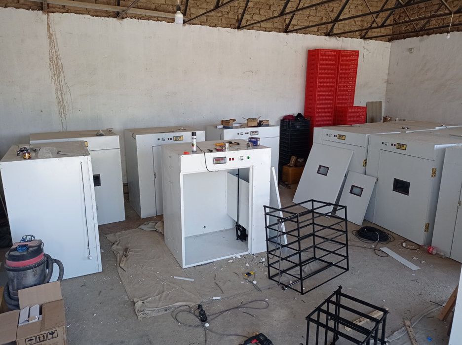 Inkubator sotiladi 264 talikdan 1056 talikgacha tayorlab beramiz