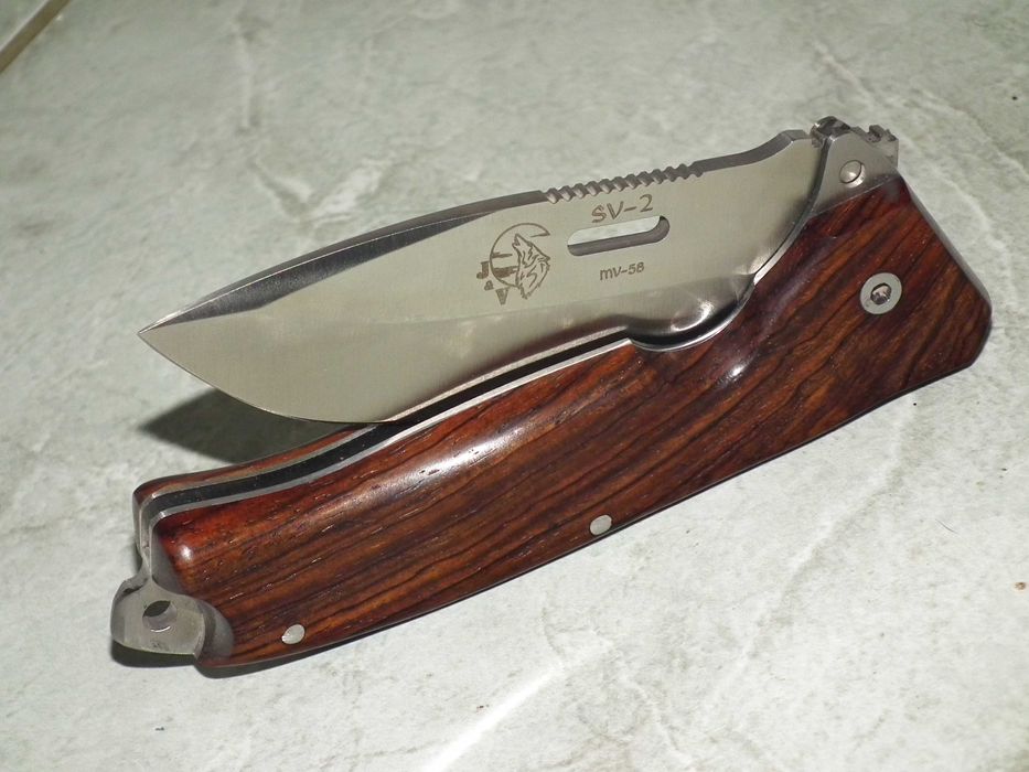 Briceag deosebit de masiv J&V Tactical SV2 otel MV-58 4mm. plásele cocobolo, nou , cutie, toc