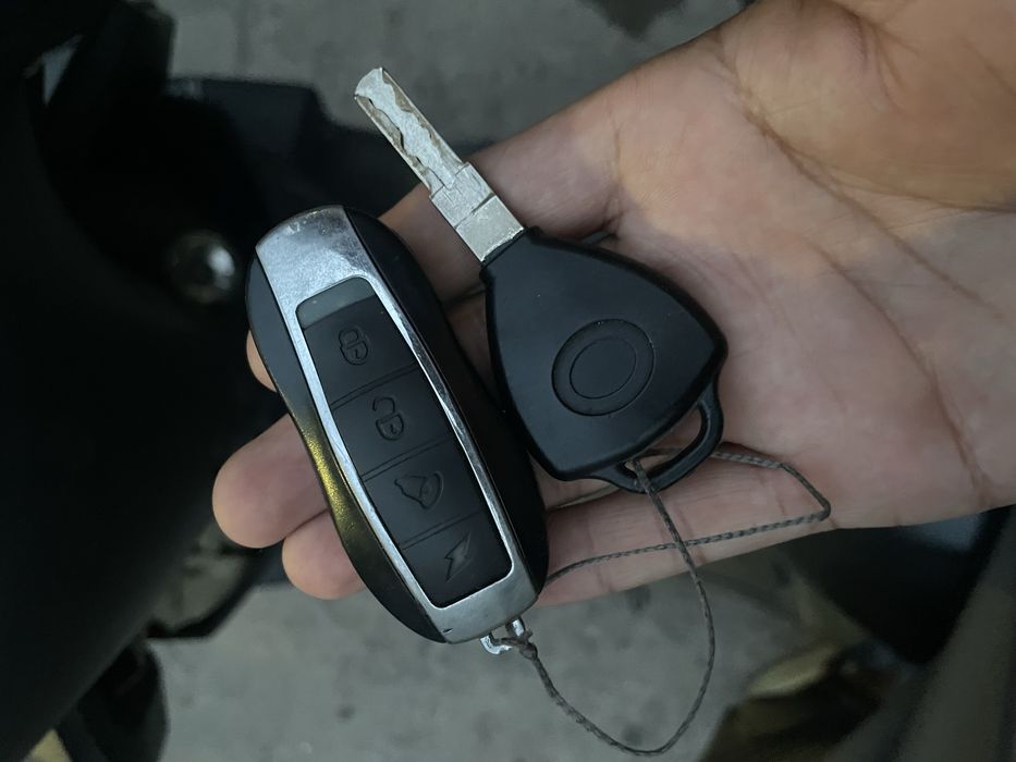 Продам М8 лия мотор