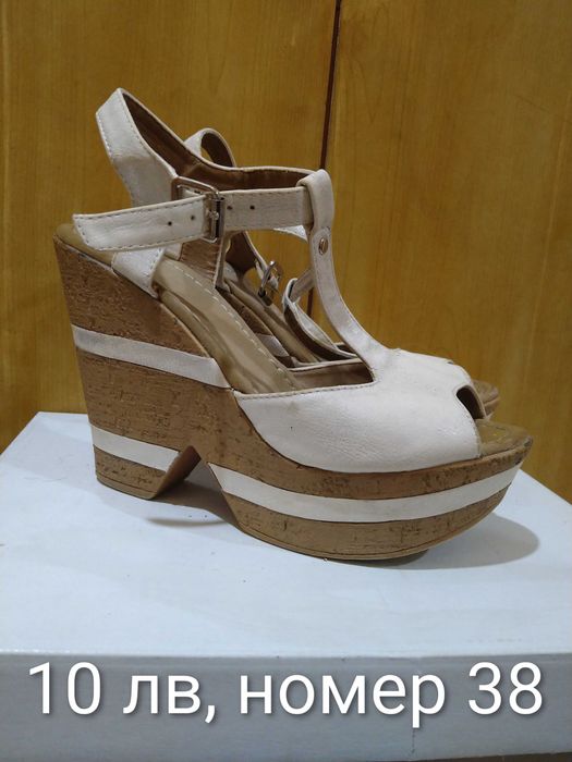 Продавам дамски обувки