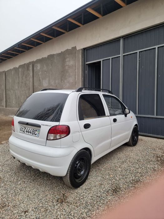 Matiz 2017 yil 300000 yurgan